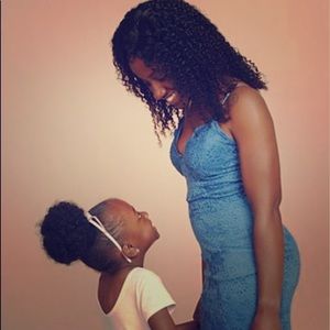 Meet your Posher, Taunsha